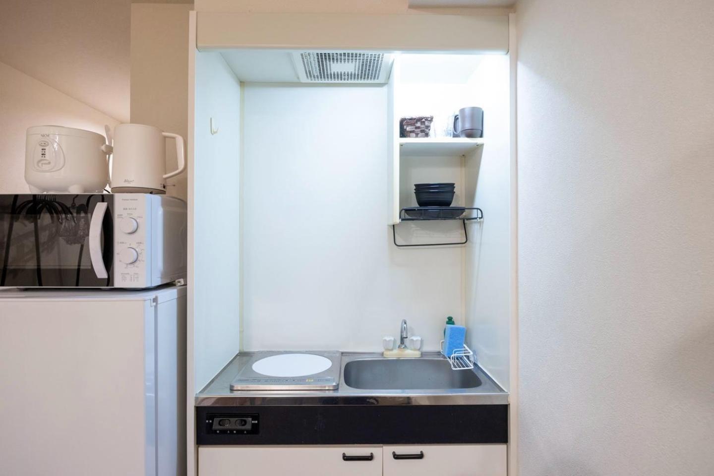Shinjuku Okada Building Apartment Tokyo Exterior photo